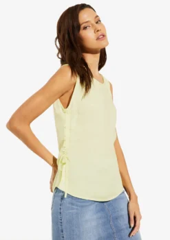 Blouse Tops Blouse Dames Lichtgeel 7 Blouse Tops Blouse Dames Lichtgeel -NA-KD Winkel 193ecc14cbb6e941591bb5adc8889ff7 scaled