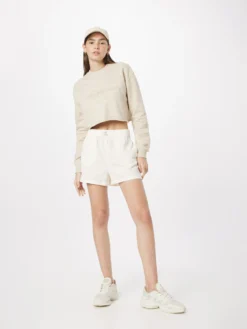 Calvin Klein Jeans Shorts Regular Broek Dames Wit 9 Calvin Klein Jeans Shorts Regular Broek Dames Wit -NA-KD Winkel 2a4e6b155d33dc80057f8cd499a3ec1a scaled