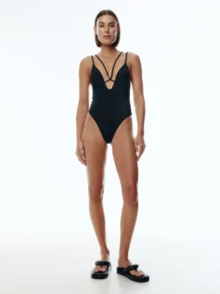 EDITED Badpakken Zonder Beugel Triangel Badpak Letizia Dames Zwart -NA-KD Winkel 2db49e08d9e2f7cb4c0d8458417eb20c scaled