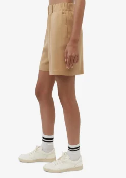 Marc O'Polo DENIM Shorts Loosefit Broek Dames Lichtbruin -NA-KD Winkel 434861c96842c6c1589adacd1c573d6e scaled