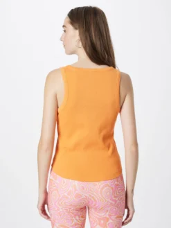 Tanktops Top Fiona Katlina Dames Oranje 8 Tanktops Top Fiona Katlina Dames Oranje -NA-KD Winkel 4dbf2a93412f808a3d31d67c0c9bc165 scaled