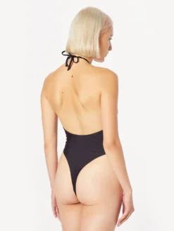 Halter Badpakken Triangel Badpak Dames Zwart -NA-KD Winkel 529183bd6d53419a462cb943abc2f029 scaled