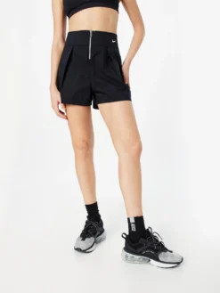 Nike Sportswear Shorts Regular Bandplooibroek Dames Zwart -NA-KD Winkel 54ab6770772a6f9eb90b2d0a85c507cf scaled