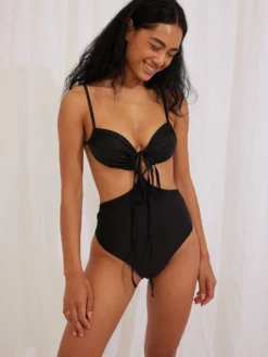 NA-KD Badpakken Zonder Beugel Badpak Dames Zwart