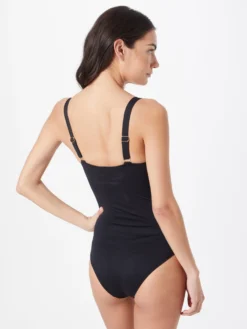 Hunkemöller Badpakken Zonder Beugel T-shirt Bh Badpak Scallop Dames Zwart 5 Hunkemöller Badpakken Zonder Beugel T-shirt Bh Badpak Scallop Dames Zwart -NA-KD Winkel 5d54cf50312518bbac77bd37477ebffc scaled