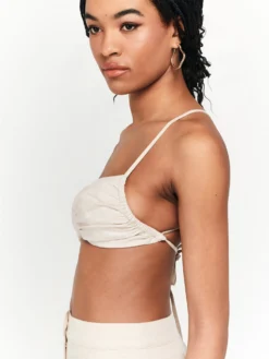 Crop Tops Top Martina Dames Beige -NA-KD Winkel 5ecf377c82c7c48a12b0ab07d81438fa scaled