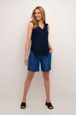 Kaffe Blouse Tops Blouse Elene Dames Donkerblauw -NA-KD Winkel 5f1f2fcb0147797ba3417e187dc442d9 scaled