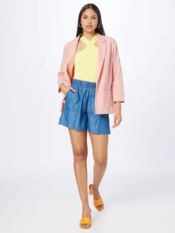 ICHI Shorts Regular Broek Dames Blauw -NA-KD Winkel 5f5144c0817149ad773a3be466a13d93 scaled