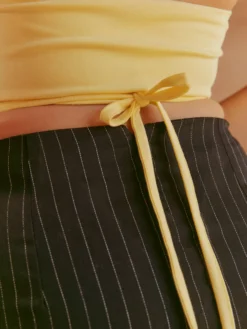 Crop Tops Top Ayla Dames Geel 14 Crop Tops Top Ayla Dames Geel -NA-KD Winkel 5f8e10b14a597d4a407f80f937f045aa scaled