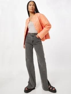 Abercrombie & Fitch Tanktops Top Dames Lichtgrijs -NA-KD Winkel 6215e6dd403538a7a1ba76ab1efaeda3 scaled