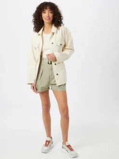 LTB Shorts Regular Bandplooibroek Gewore Dames Pastelgroen -NA-KD Winkel 63a2a62f383111d017a6f2aacee0a984 scaled