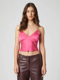 Crop Tops Top Rachel Dames Pink 7 Crop Tops Top Rachel Dames Pink -NA-KD Winkel 667f5ab0723536ee2b3cd3e5e4d465e6 scaled
