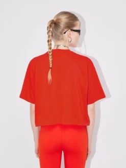 T-shirts Shirt Ellen Dames Rood -NA-KD Winkel 6a0971c7c209ee648193f70054fcd318 scaled