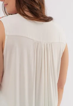 October Blouse Tops Tuniek Dames Wit 11 October Blouse Tops Tuniek Dames Wit -NA-KD Winkel 73e0537f402191de2138b01e41df89ec scaled