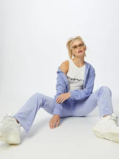 Crop Tops Top Drew Dames Wit 11 Crop Tops Top Drew Dames Wit -NA-KD Winkel 794732fd39dc1107717efb40f1d7487e scaled