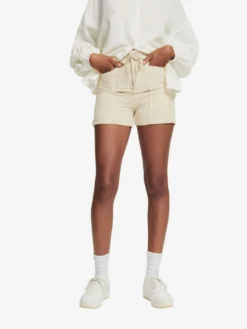 ESPRIT Shorts Loosefit Broek Dames Sand -NA-KD Winkel 837381c3dd256229ee65f8bfd89691c2 scaled