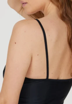 Cruz Grote Cups Badpak Jannis Dames Zwart 11 Cruz Grote Cups Badpak Jannis Dames Zwart -NA-KD Winkel 862bf7e24aced2d1558f4e0aec80689e scaled