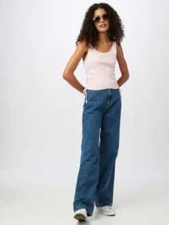 Hollister Tanktops Top Dames Pastelroze -NA-KD Winkel 8aa03cf3a96393992d381b844b53cb10 scaled