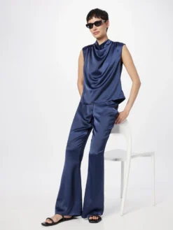 Vero Moda Blouse Tops Blouse FELICIA Dames Navy -NA-KD Winkel 8ba1f62c8411fef60146275f6e040ac1 scaled