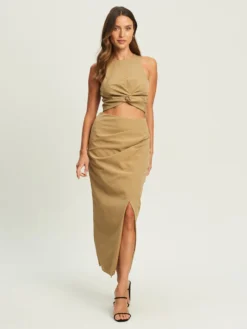 Tanktops Top HAILE Dames Sand 11 Tanktops Top HAILE Dames Sand -NA-KD Winkel 904d1de1f516484b918133156f72f6f5 scaled