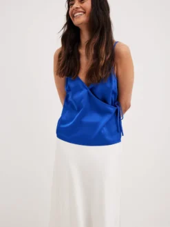 NA-KD Blouse Tops Blouse Dames Royal Blue/koningsblauw
