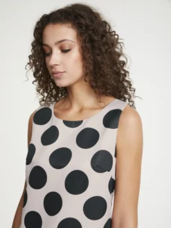 Heine Tanktops Top Dames Grijs / Zwart 7 Heine Tanktops Top Dames Grijs / Zwart -NA-KD Winkel 92b638b0ddc668939204f6499523d70f scaled