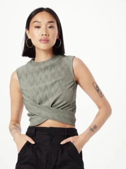 About You Crop Tops Top Malena Dames Lichtgroen -NA-KD Winkel 973d2408593f677480109e599b4f3962 scaled