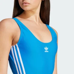 Adidas Originals Grote Cups Bustier Badpak Adicolor Dames Blauw 12 Adidas Originals Grote Cups Bustier Badpak Adicolor Dames Blauw -NA-KD Winkel 991747ee9228aff4f6dc25ca1a705aff