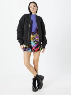 ONLY Shorts Loosefit Broek ALMA Dames Gemengde Kleuren 9 ONLY Shorts Loosefit Broek ALMA Dames Gemengde Kleuren -NA-KD Winkel 9cbe790243cf7e81634ceafdd055fde9 scaled