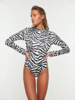 Trendyol Badpakken Zonder Beugel Badpak Dames Zwart / Wit