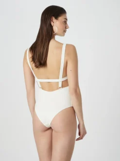 Grote Cups Bustier Badpak Indra Dames Natuurwit -NA-KD Winkel bce3d9fb4b2eb4cbc7114a3b28c14178 scaled