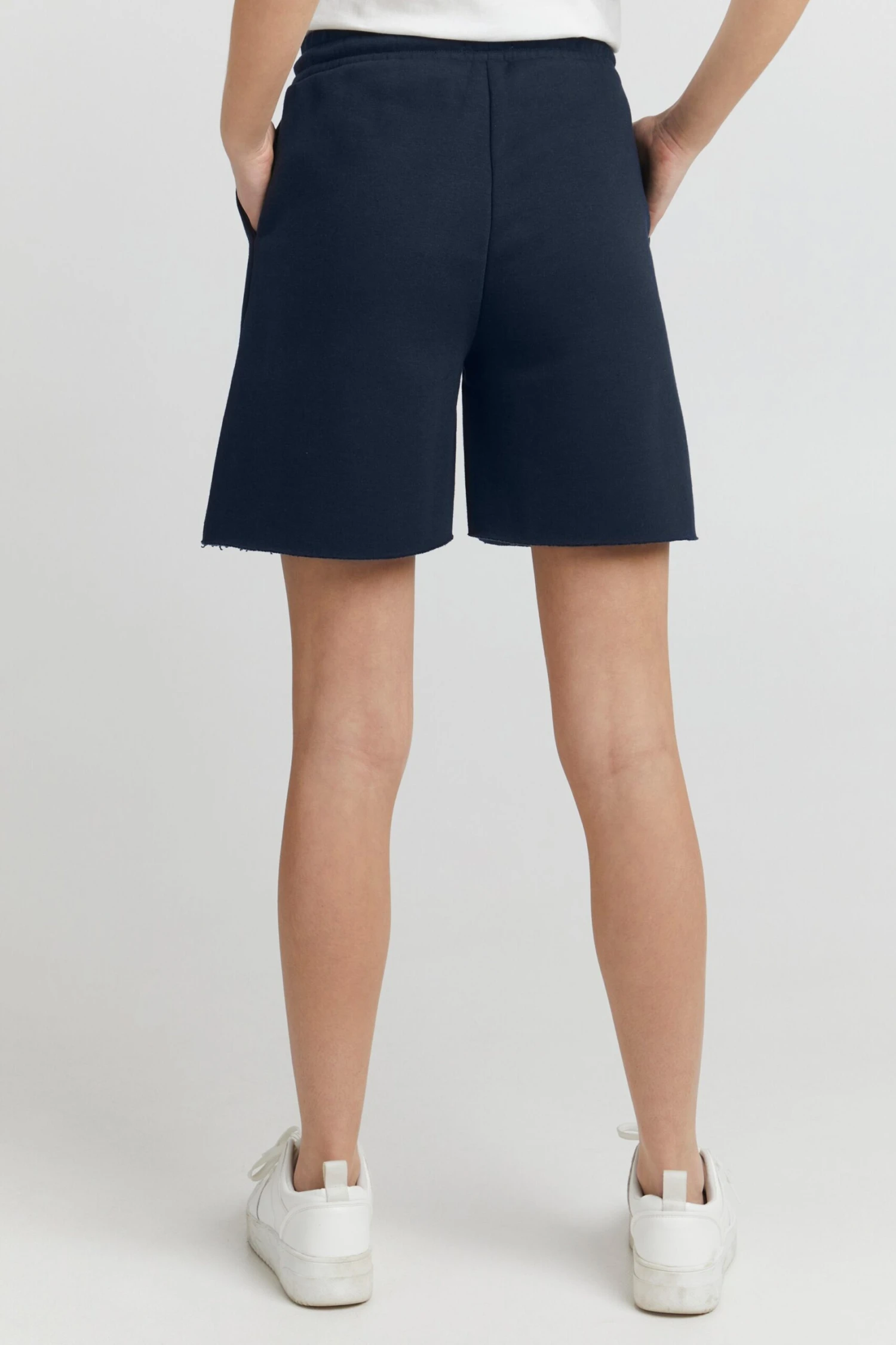 OXMO Shorts Wide Leg Broek Hope Dames Zwart 4 OXMO Shorts Wide Leg Broek Hope Dames Zwart - Afbeelding 4