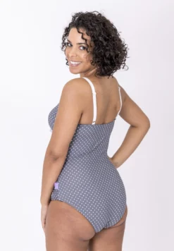 Grote Cups Bustier Badpak Antonie Dames Grijs -NA-KD Winkel c94891aac1453ca70a23dd3acee35016 scaled