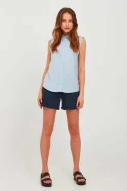 OXMO Shorts Loosefit Broek OXLINA Dames Donkerblauw -NA-KD Winkel d09284f9cdab8ca782769161f1428752 scaled