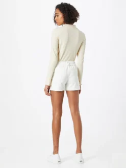 ONLY Shorts Regular Bandplooibroek Poptrash Dames Wit -NA-KD Winkel d1afe6e52af32c4dc13fd6fe3290a54b scaled