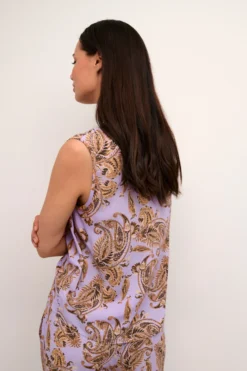 Cream Blouse Tops Blouse Rosina Dames Lila 5 Cream Blouse Tops Blouse Rosina Dames Lila -NA-KD Winkel d880c27e825d254264b055bd5a1a9e81 scaled