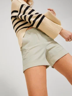 JJXX Shorts Regular Chino Mary Dames Ecru 11 JJXX Shorts Regular Chino Mary Dames Ecru -NA-KD Winkel d8efd637be22eeea9ab2f3a89bb93a08 scaled