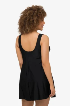 Ulla Popken Grote Cups T-shirt Bh Badpakjurk Dames Zwart -NA-KD Winkel d9d1ad4dfe767ab451a7b1f2fe042849 scaled