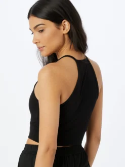 About You Crop Tops Top Blanca Dames Zwart -NA-KD Winkel dad228c25af50b71a726791026a66cf6 scaled