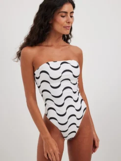 NA-KD Badpakken Zonder Beugel Bandeau Badpak Dames Zwart / Wit