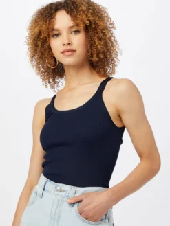 Rosemunde Tanktops Top Dames Navy -NA-KD Winkel f0b1cb2b191570b01704924c4188c8d0 scaled