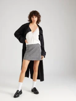 Vila Blouse Tops Blouse Cava Dames Wit 8 Vila Blouse Tops Blouse Cava Dames Wit -NA-KD Winkel ff6b1e64baf621a7674f07bd5cab69d4 scaled