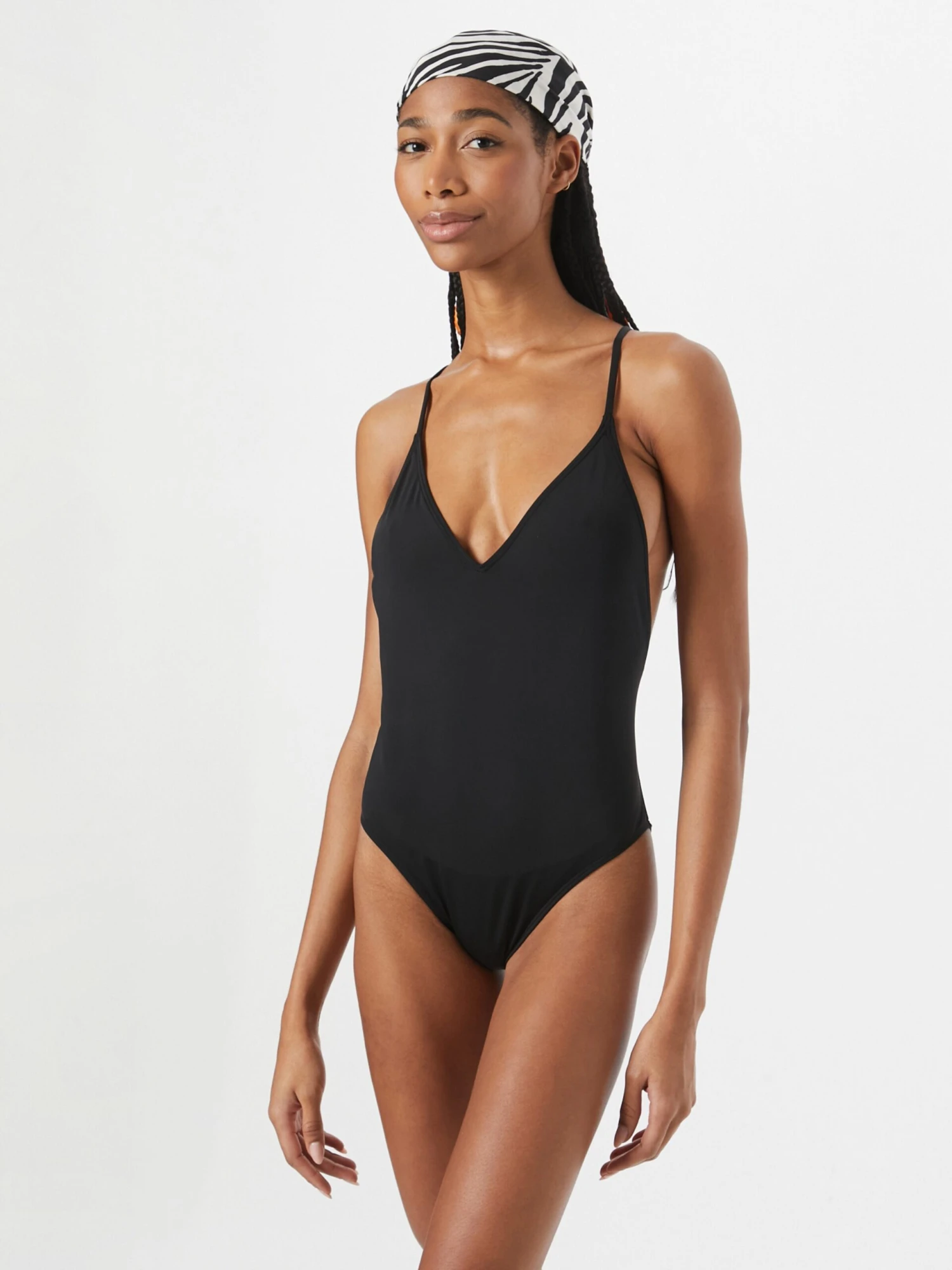 About You Winkel -NA-KD Winkel 8934bf3924653c7fd253d2017ff02592 scaled 1